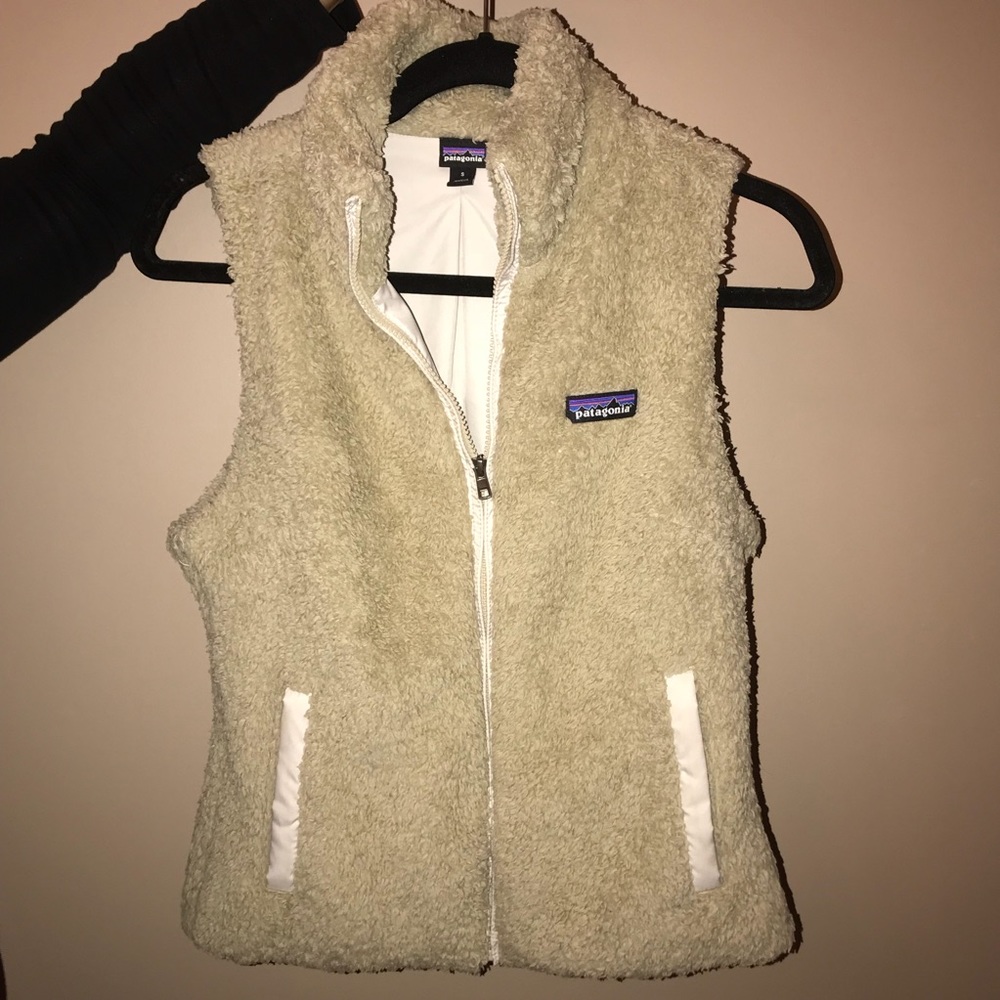 Patagonia Women’s Los Gatos Fleece Vest